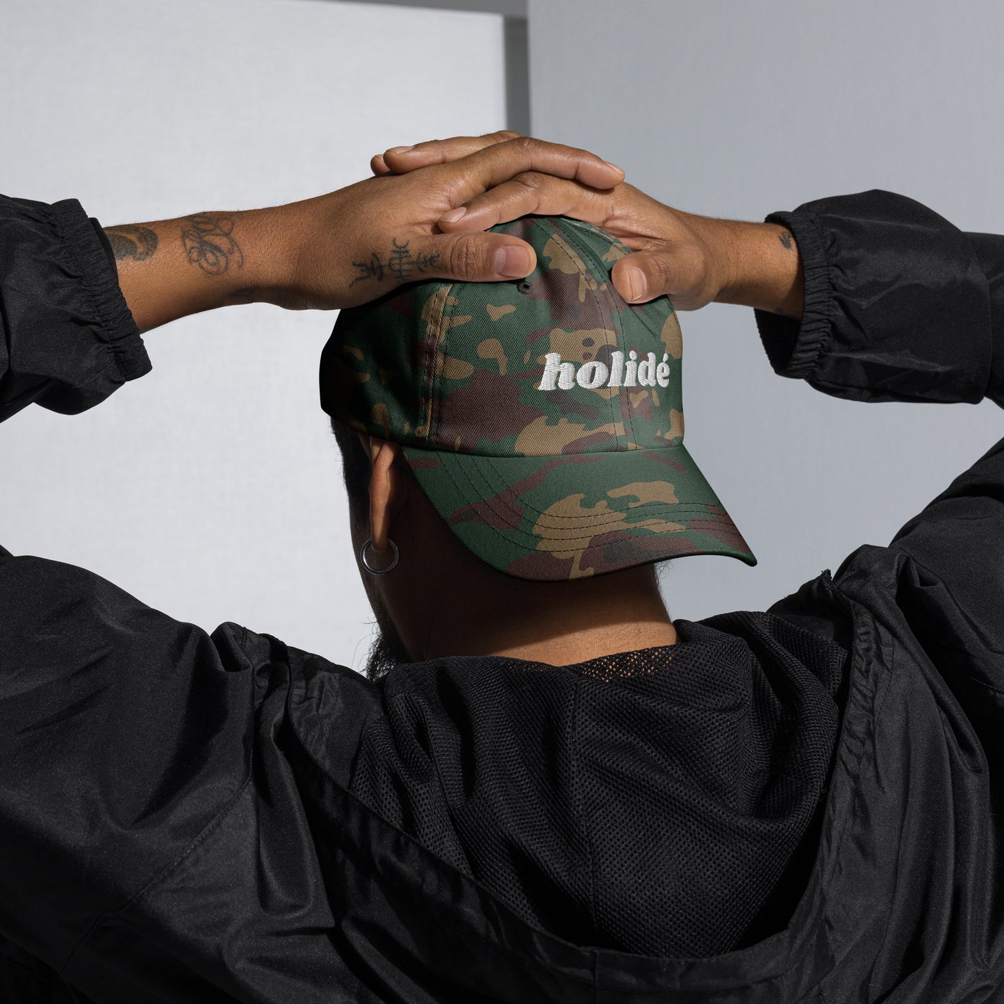 Holidé Dad
